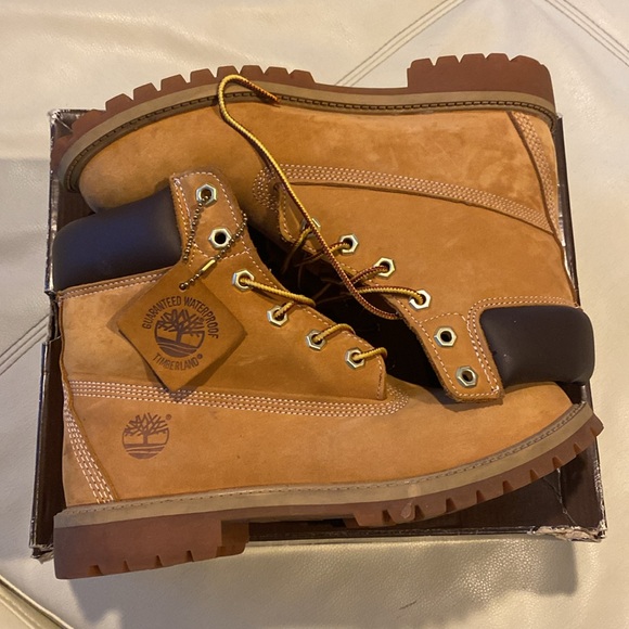 Men’s Timberland Boots (Wheat Nubuck) - Picture 5 of 8